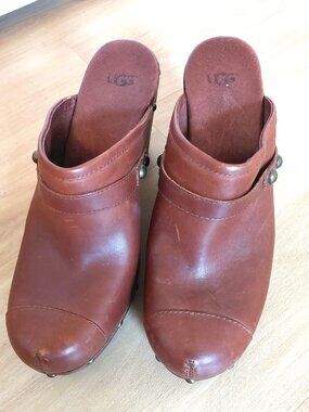 Ugg Jolene Brown Leather Studded High Heel Clogs Mules sz 8